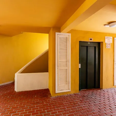 Boutique Spot アデヘ